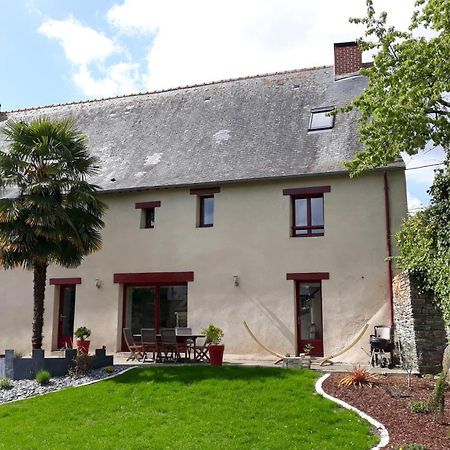 Appartement dans maison de 1789 au centre de Vitré Exterior foto